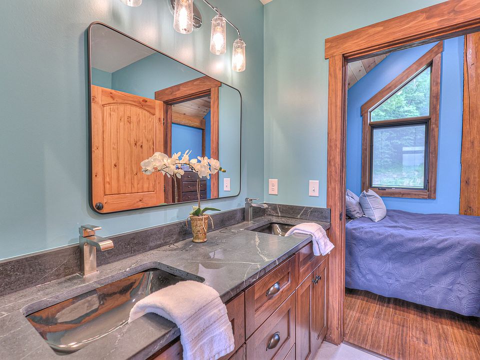 40th image of this home