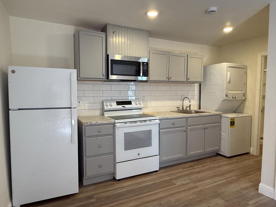 1st image of 115 W McKinley Ave