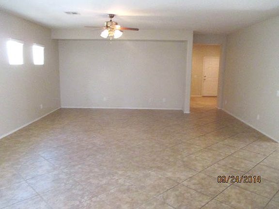 3rd image of 8937 Sherwood Park Dr