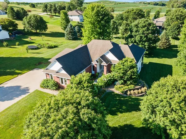 22169 Pebblestone Dr, Council Bluffs, IA 51503