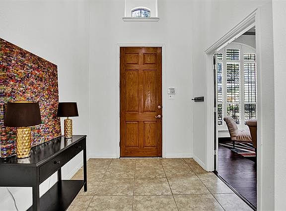 3rd image of 2735 Forest Manor Dr
