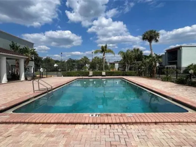 14417 Americana Cir #204 — Photo 2