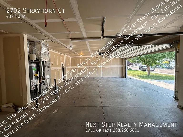 2702 Strayhorn Ct — Photo 24