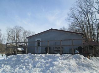218 N Market St, New Ringgold, PA 17960