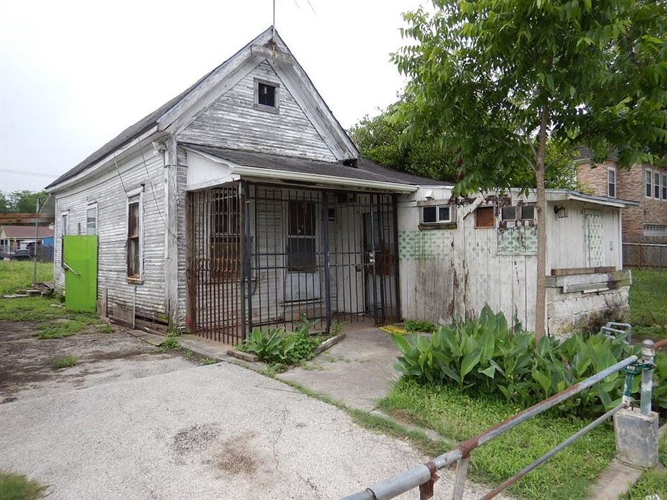 1st image of 4909 Golden Forest Dr