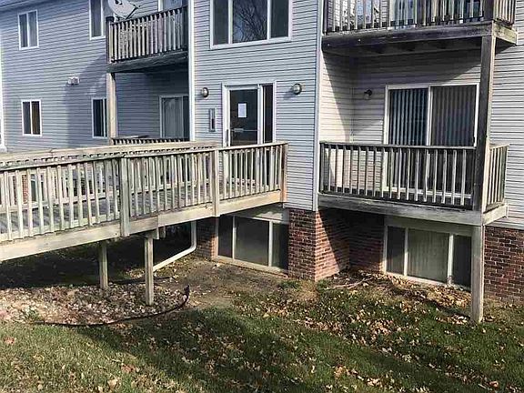 2nd image of 20230 Wirt St
