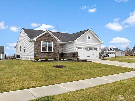 4th image of 6694 Crystal Harbour Dr
