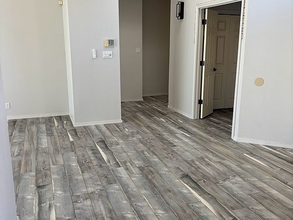 5th image of 10728 Academy Ridge Rd NE