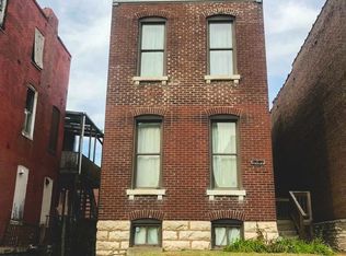 2749 Chippewa St, Saint Louis, MO 63118