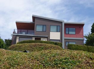 3426 59th Ave SW, Seattle, WA 98116