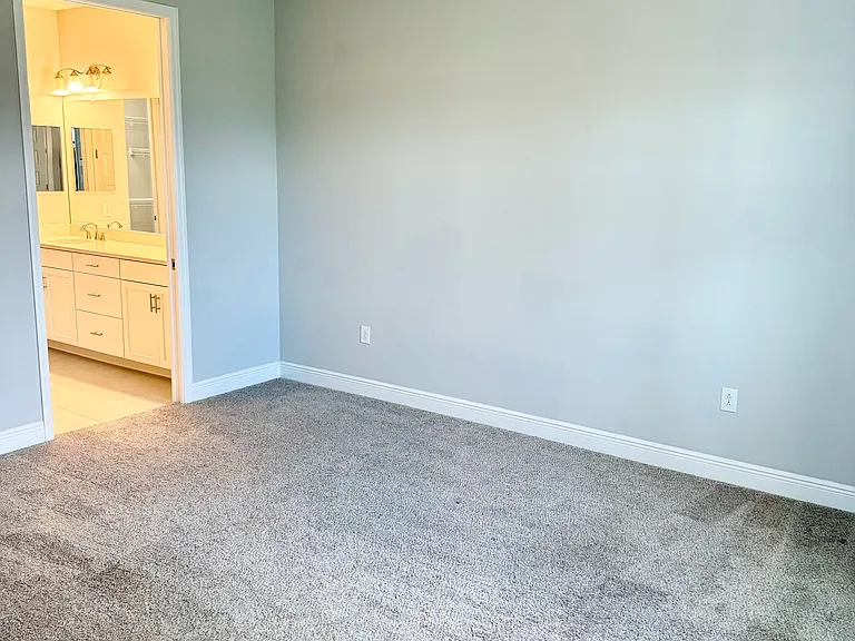 2606 Spur Dr — Photo 12