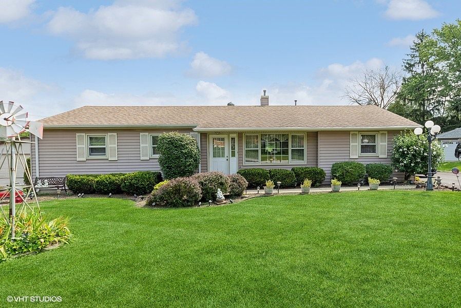 413 Village Rd, Willowbrook, IL 60527 MLS 11869482 Zillow