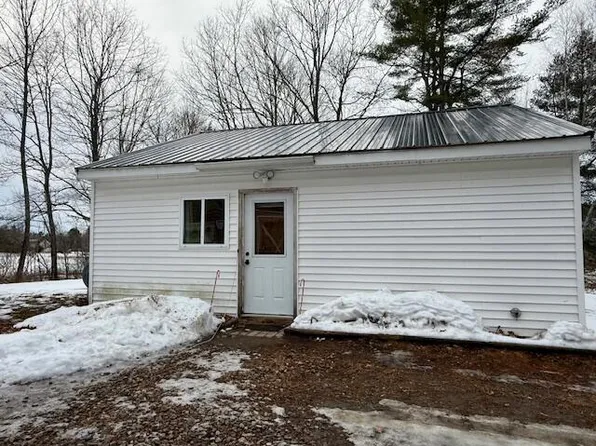 29 Old Meadow Road, Vassalboro, ME 04989