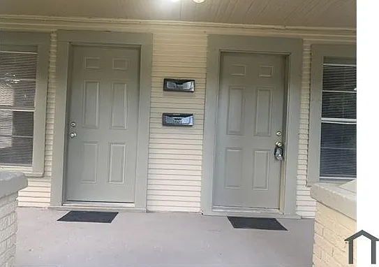 3 bed, 1200 sqft, $1,450 — Photo 2