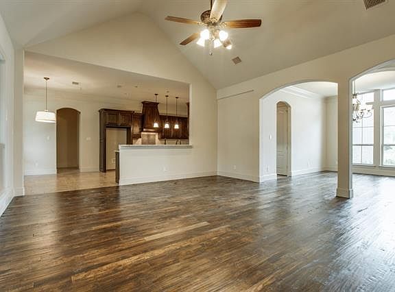 5th image of 2801 Zinfandel Ln