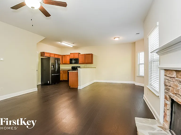 114 Bethany Manor Dr — Photo 4