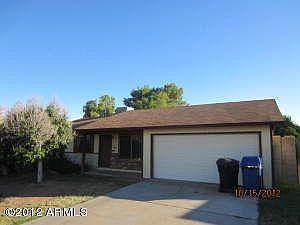 2nd image of 2933 E Pueblo Ave
