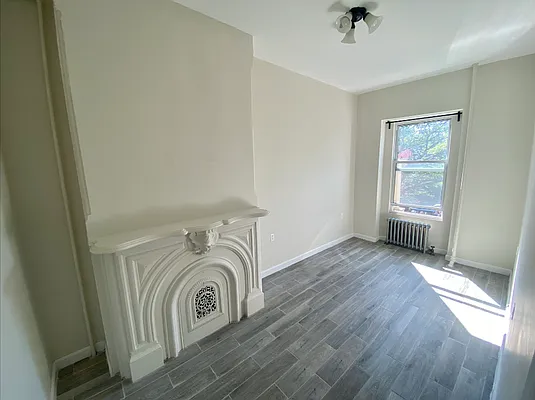 Rented by Triplemint | media 9