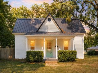 645 N Walnut Ave, Republic, MO 65738