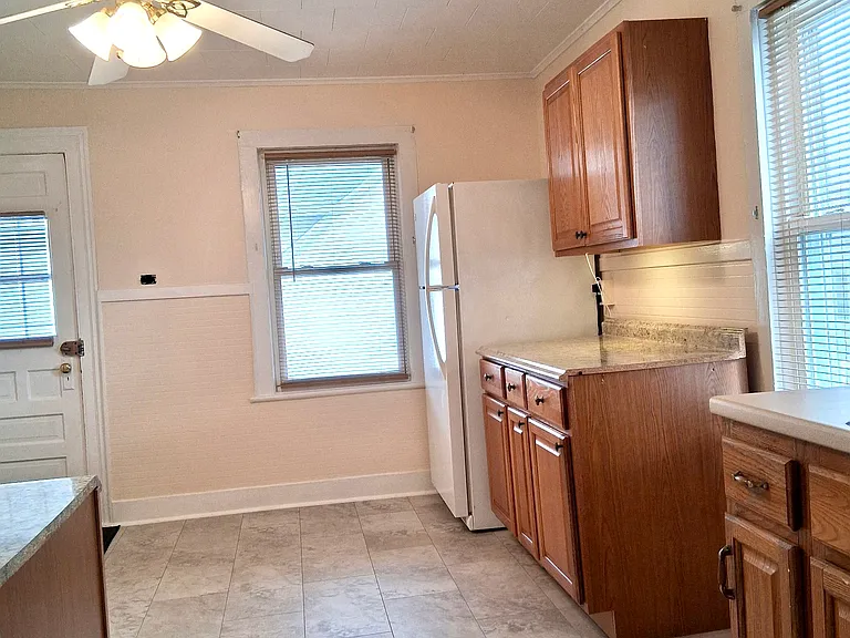 32 Wilmer Ave — Photo 8