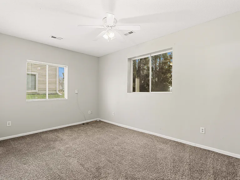 3905 Marigold Dr #1 — Photo 16