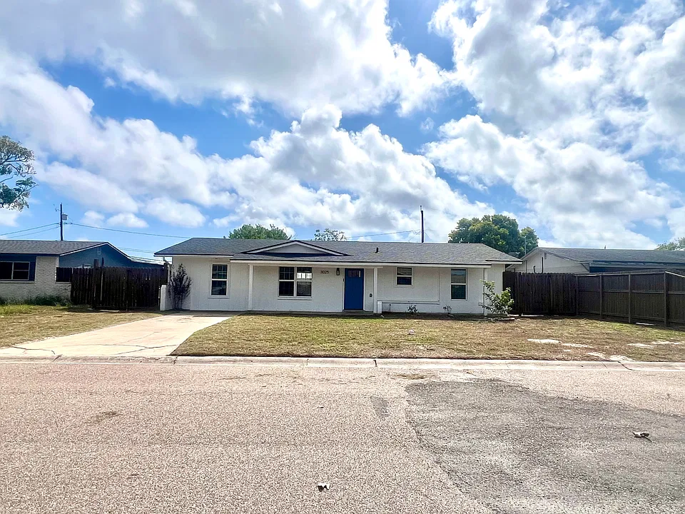 3025 Bimini Dr