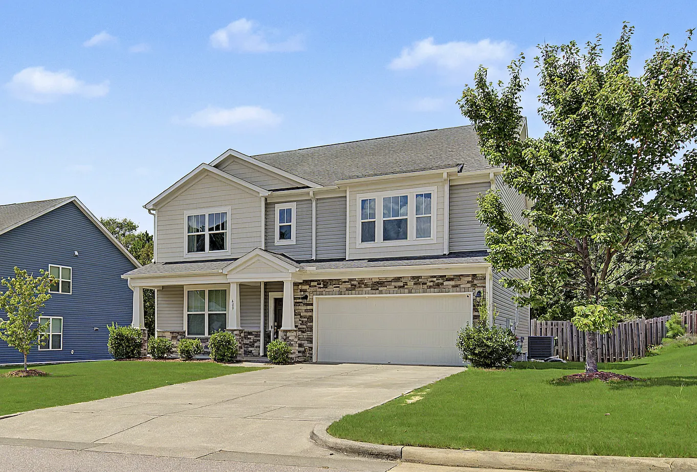 5 bed, 3.0 bath, 3031 sqft, $2,700 — Photo 3