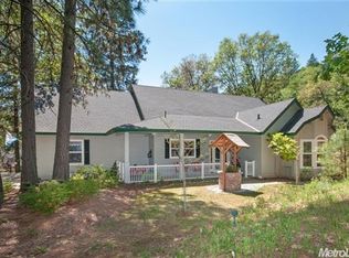 5610 Puerta Del Sol Rd, Camino, CA 95709