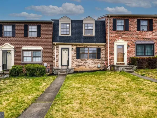 12 Badger Gate Ct, Baltimore, MD 21228