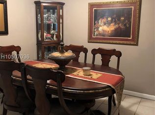 10074 NW 6th St, Pembroke Pines, FL 33024
