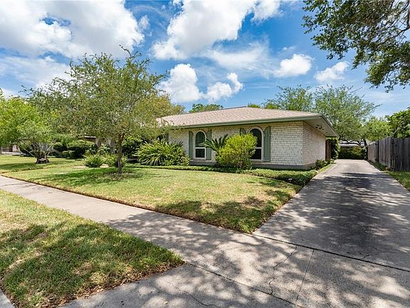 3rd image of 4206 Pecan Valley Dr