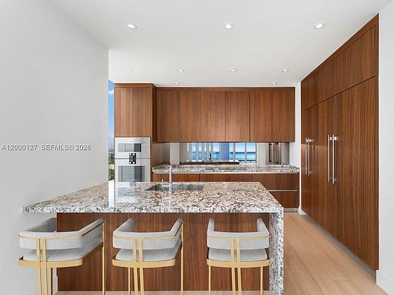 5th image of 175 SE 25th Rd #3602
