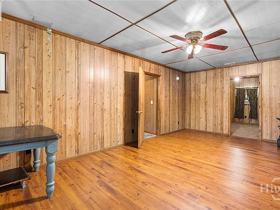 2nd image of 717 Noel C Conaway Road
