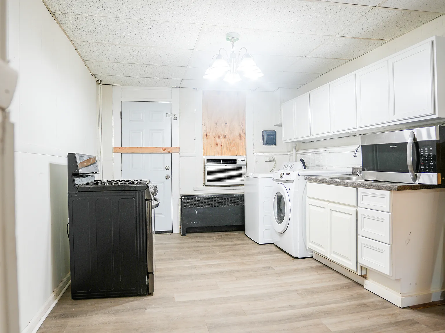 2 bed, 1200 sqft, $1,400 — Photo 1