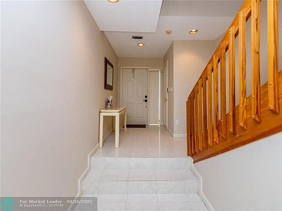 5th image of 21388 Marina Cove Cir #G12