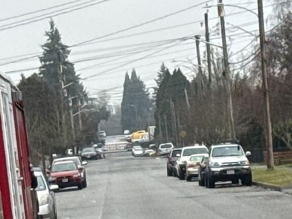 3rd image of 4050 E B St