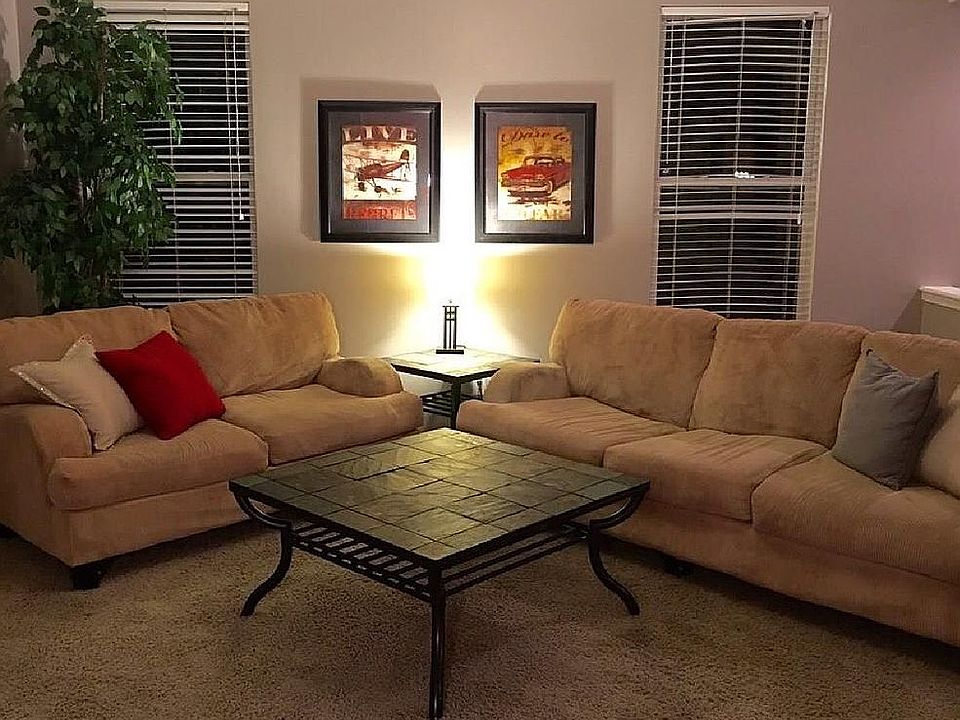 2nd image of 15466 Blair Ln