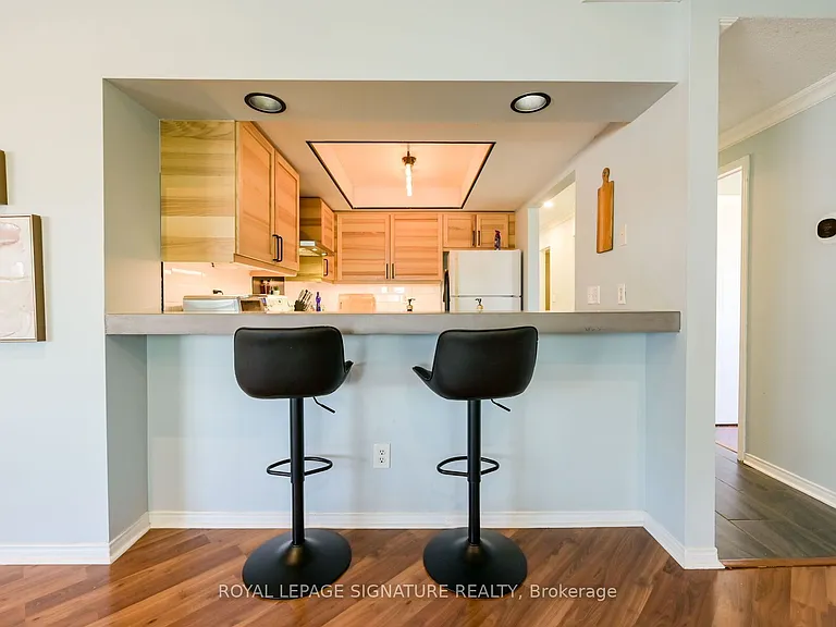 65 Bristol Rd E #223 — Photo 17