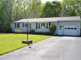 833 Dewitt Rd, Webster, NY 14580