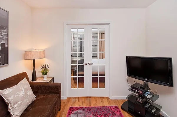 Rented by NOVO | media 26