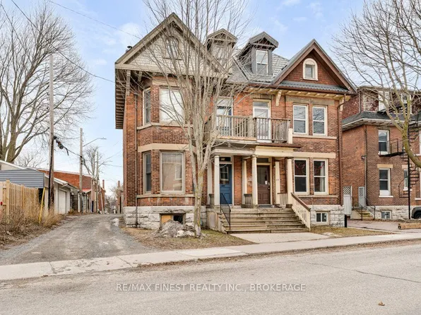 251 Barrie St, Kingston, ON K7L 3K8
