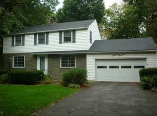 1614 Stone Rd, Rochester, NY 14615
