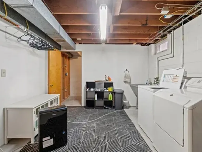 533 Birch St — Photo 27