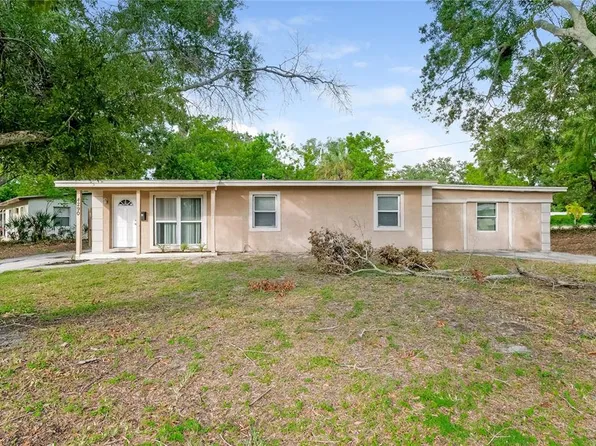 4290 Neptune Dr SE, Saint Petersburg, FL 33705