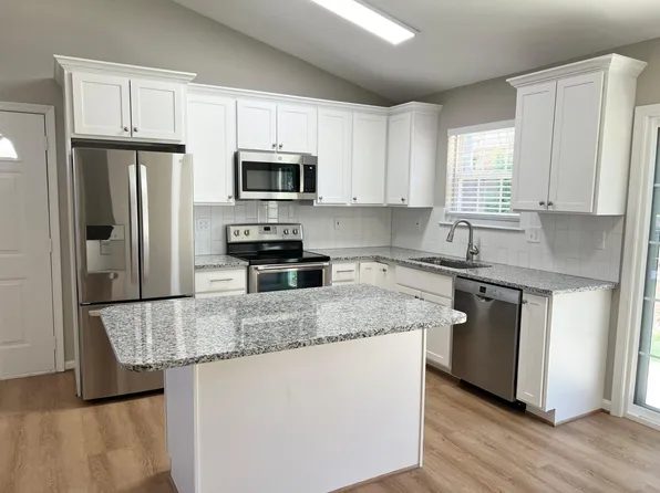 2014 Rudy Serra Dr Unit B, Eldersburg, MD 21784