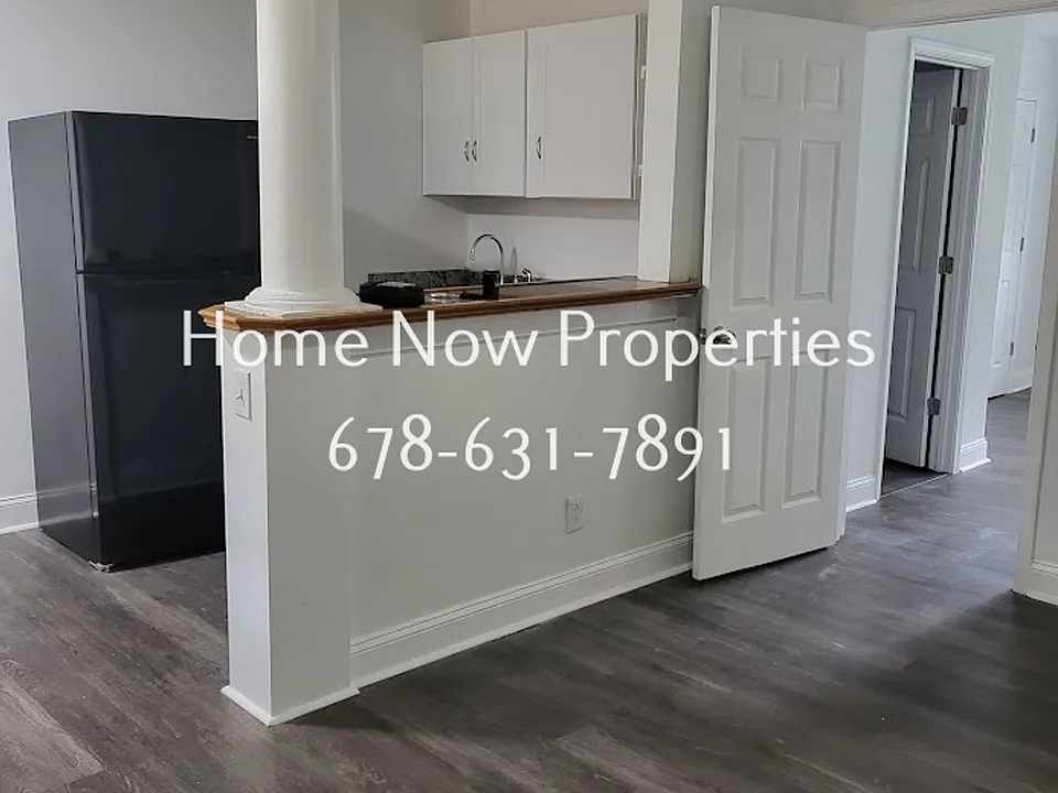 Maple Place Apartments