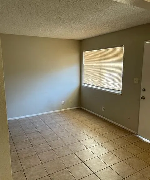 212 Orland St — Photo 7