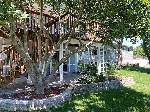Deck, lattice, Magnolia
