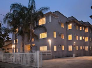 2756 James M Wood Blvd, Los Angeles, CA 90006