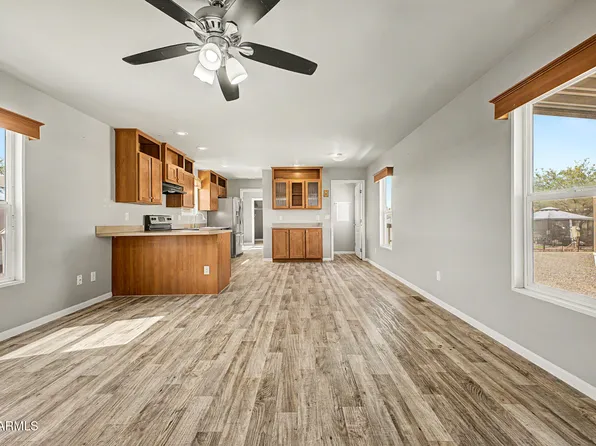 12721 W Greenway Road #207, El Mirage, AZ 85335